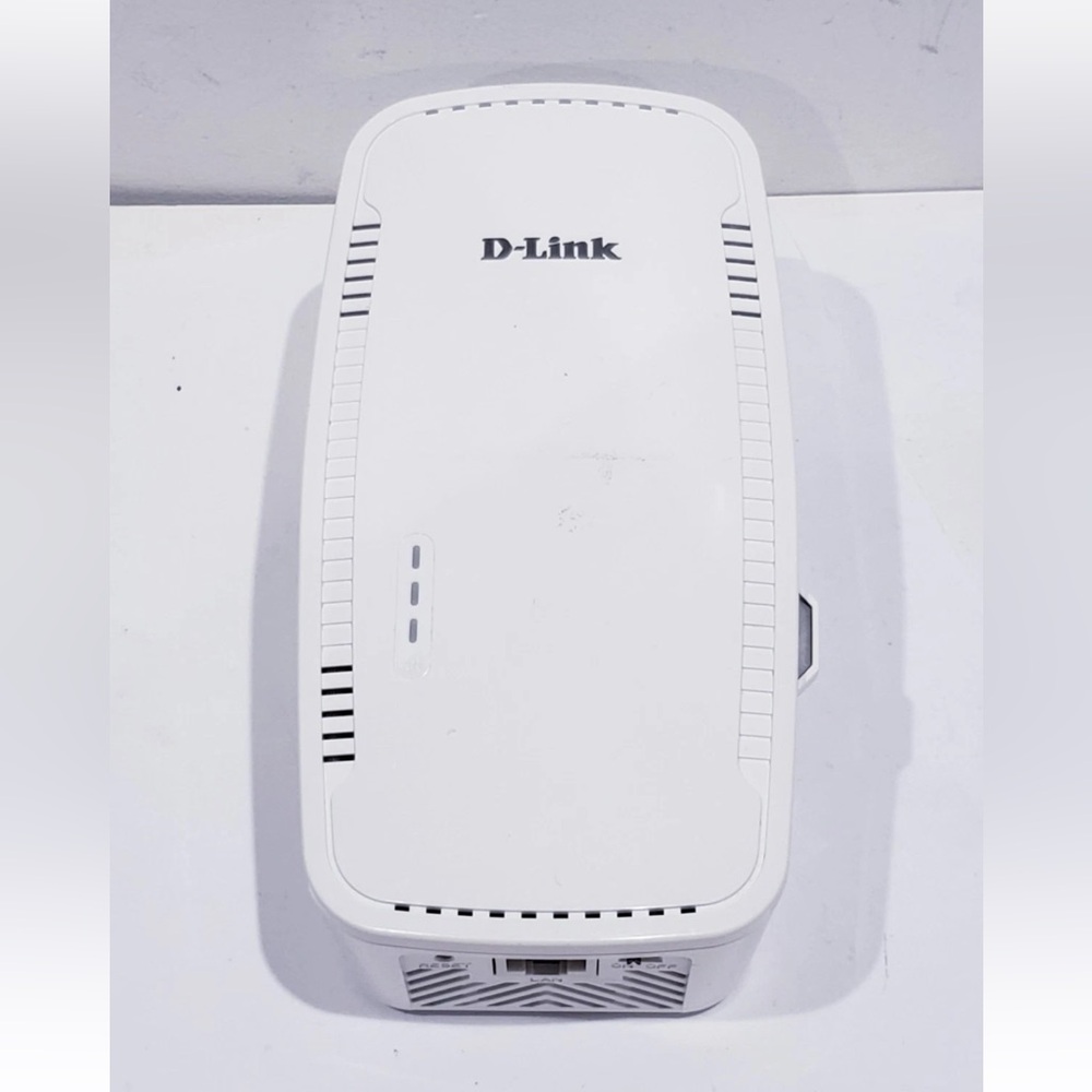 D-Link DAP-1950 High-performance Mesh Wi-Fi Range Extender